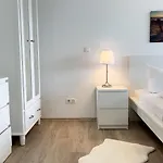 Haus Nordseebrandung B3 2 דירה *